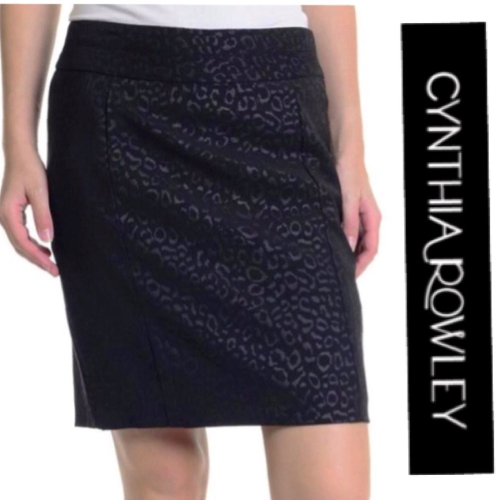 NWOT, Cynthia Rowley Black Printed Pencil Skirt